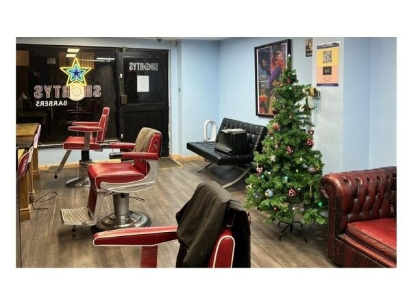 Extremely well established barbershop for sale Extremely well established barbershop for sale
