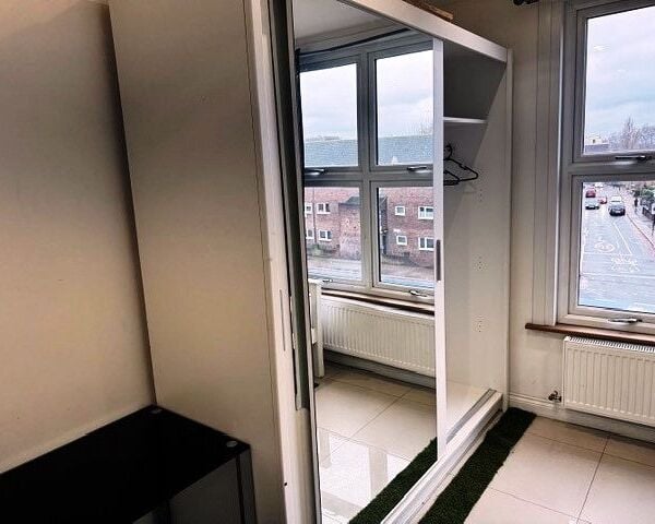 Recently Refurbished Pizza & Coffee Shop With Accommodation, Recently Re-opened for Sale Recently Refurbished Pizza & Coffee Shop With Accommodation, Recently Re-opened for Sale