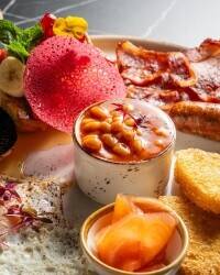 Beautiful Refurbished café and Restaurant Full - A3 & A5 (2400) Beautiful Refurbished café and Restaurant Full - A3 & A5 (2400)