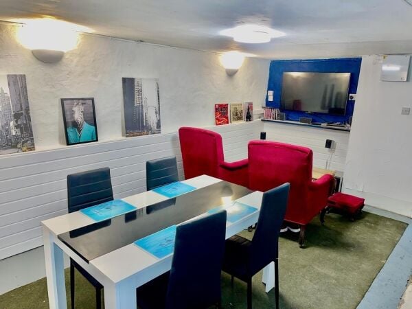 Freehold Café & Coffee Bar Located In Redruth, Cornwall Freehold Café & Coffee Bar Located In Redruth, Cornwall