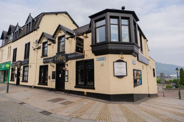 20+ Years Established Business In Fort William Profitable Public House & Restaurant Photo 3