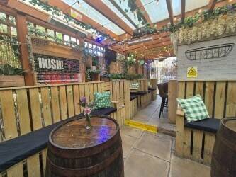 Bar Premises FREEHOLD, no brewery tie Bar Premises FREEHOLD, no brewery tie