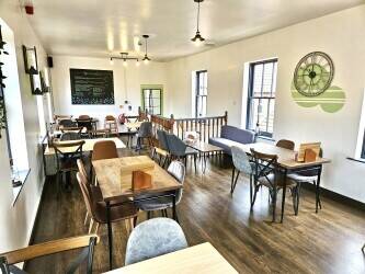 GREAT LOCATION. BUSY, ESTABLISHED CAFÉ & COFFEE SHOP IN RETFORD ‘FOR SALE’ Photo 3