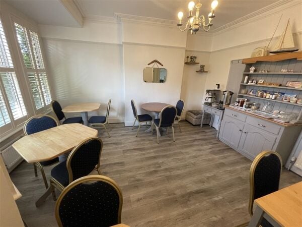 Immaculate and well appointed Guest House For Sale For Sale in Paignton Immaculate and well appointed Guest House For Sale For Sale in Paignton