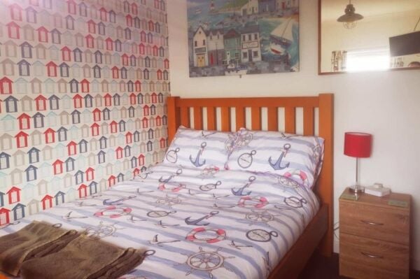 Guest Accommodation With Cafe - Holyhead Guest Accommodation With Cafe - Holyhead