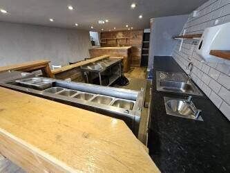 Cafe, Restaurant & Takeaway With An Apartment In Port Isaac