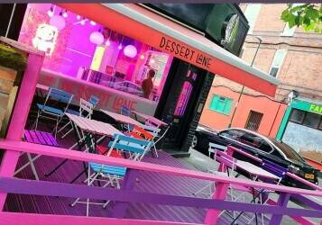Busy Dessert shop and shisha bar located near universities