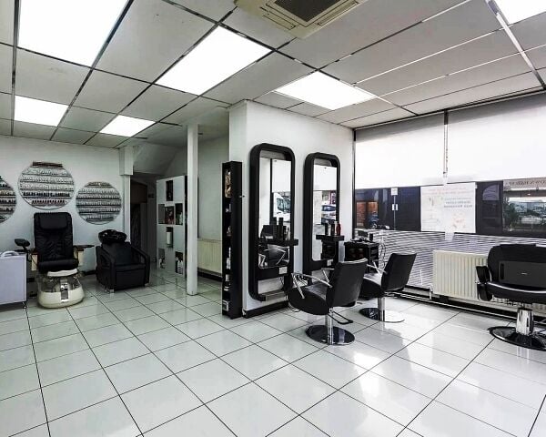 Well Presented Hair And Beauty Salon for Sale Well Presented Hair And Beauty Salon for Sale