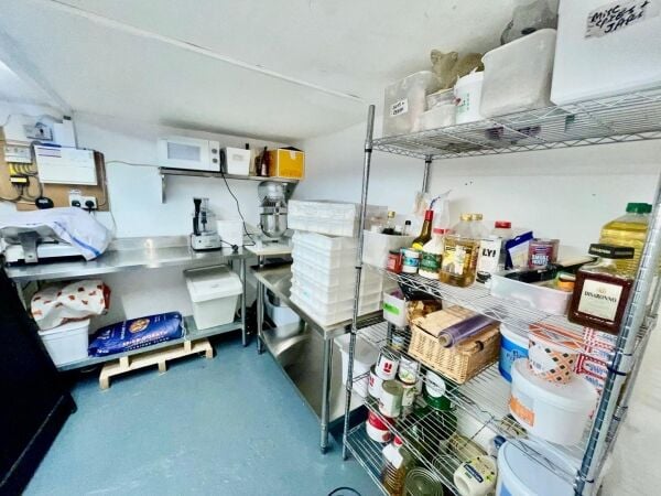 Leasehold Pizza Takeaway & Restaurant Located In Penzance Leasehold Pizza Takeaway & Restaurant Located In Penzance