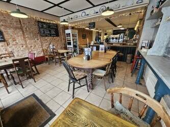 Renowned Cafe Bar & Bistro With Substantial Turnover & Significant Profits Photo 3