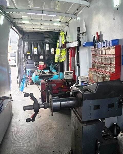Mobile Tyre Fitting Company 5 Vans for Sale Mobile Tyre Fitting Company 5 Vans for Sale