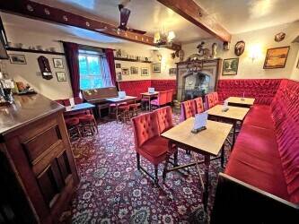 YORKSHIRE DALES - 16TH CENTURY VILLAGE PUB