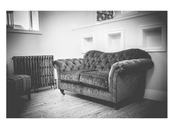 Snip Into Success – Popular Shevington Hair Salon Up for Lease! Snip Into Success – Popular Shevington Hair Salon Up for Lease!