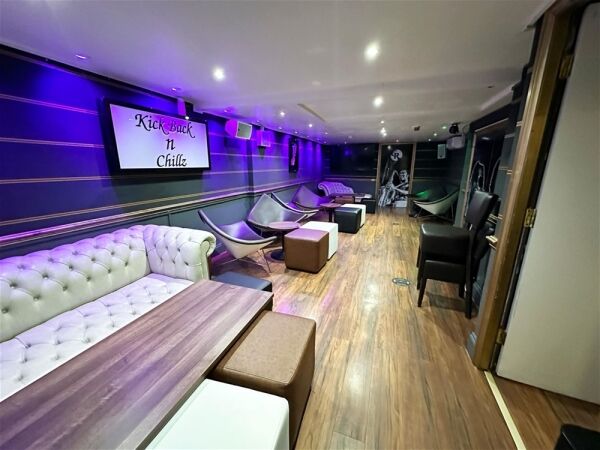 Restaurant/Bar in Failsworth, Oldham Photo 3