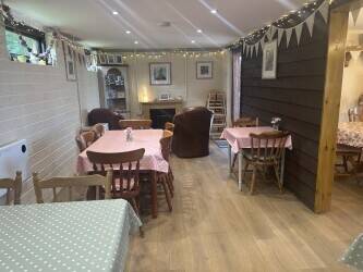Beautiful Rural tea room and ice cream parlour Photo 3
