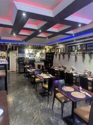 Italian restaurant Pizzeria with  bar