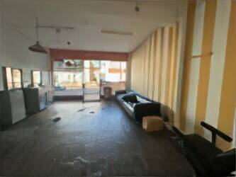 Closed Barber Shop lease for Sale in Boston Manor Road, Ealing Photo 3