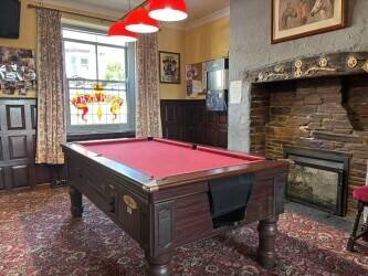 DEVON - TOWN CENTRE FREEHOUSE WITH LETTING ROOMS & DEVELOPMENT POTENTIAL DEVON - TOWN CENTRE FREEHOUSE WITH LETTING ROOMS & DEVELOPMENT POTENTIAL