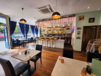 Exceptional Fully Licensed Restaurant & Bar Hospitality Venue For Sale