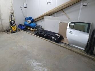 Body Repair Garage
