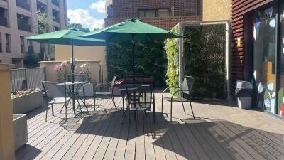 Charming Lampton Parkside Café for Sale – Prime Location & Turnkey Opportunity Charming Lampton Parkside Café for Sale – Prime Location & Turnkey Opportunity