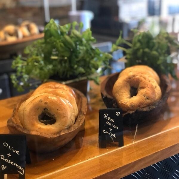 POPULAR MULTI-SITE BAGEL & BURRITO CHAIN WITH CENTRAL PRODUCTION HUB