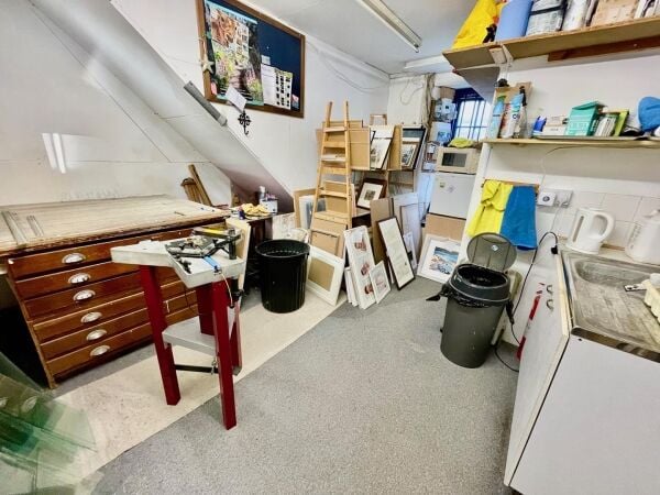 Leasehold Pictures & Framing Business Located In Helston Leasehold Pictures & Framing Business Located In Helston