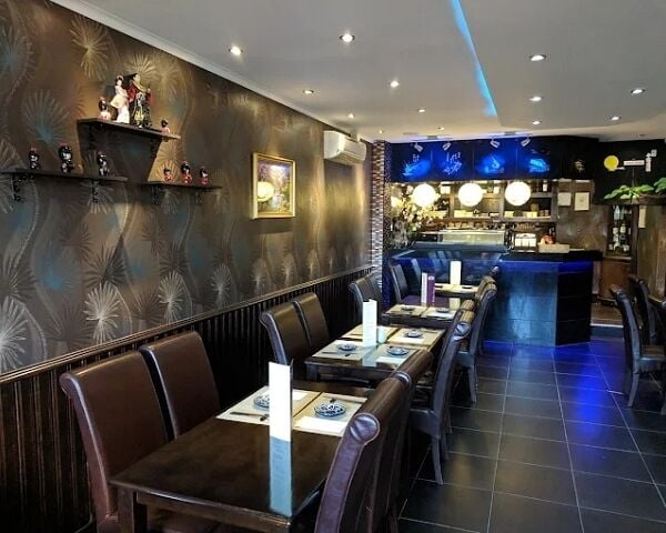 Licensed Sushi Restaurant franchise for Sale Licensed Sushi Restaurant franchise for Sale