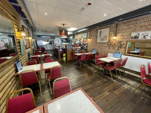 Long Established Cafe - 68 Covers Long Established Cafe - 68 Covers