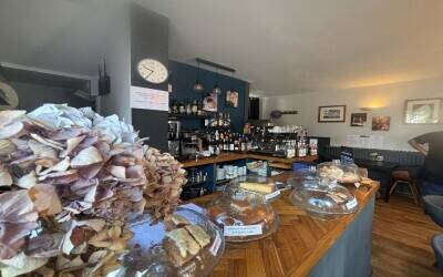 Stylish, Traditional Café Bistro Business Stylish, Traditional Café Bistro Business