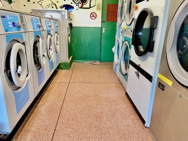 Leasehold Launderette & Dry Cleaners Located In Helston Leasehold Launderette & Dry Cleaners Located In Helston