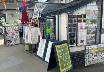 ESTABLISHED POPULAR GIFTWARE BUSINESS, LLANGOLLEN, NORTH WALES FOR SALE. ESTABLISHED POPULAR GIFTWARE BUSINESS, LLANGOLLEN, NORTH WALES FOR SALE.