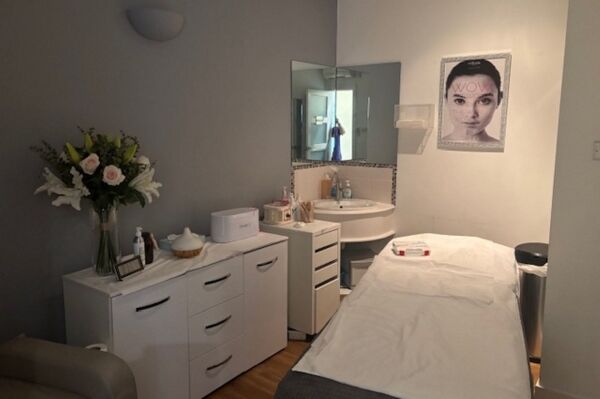 Beauty Salon - Twickenham Beauty Salon - Twickenham