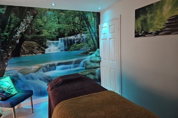 Established Beauty Salon & Spa - Rainhill