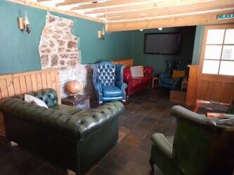 TELFORD - WELL ESTABLISHED THEMED PUB AND RESTAURANT IN BUSY CENTRAL LOCATION TELFORD - WELL ESTABLISHED THEMED PUB AND RESTAURANT IN BUSY CENTRAL LOCATION