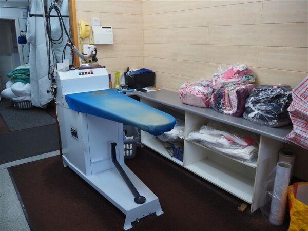 Launderette & Dry Cleaners For Sale in Sheffield Photo 3