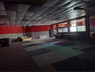 TAKEAWAY AND 2 LARGE HALLS FOR RENT