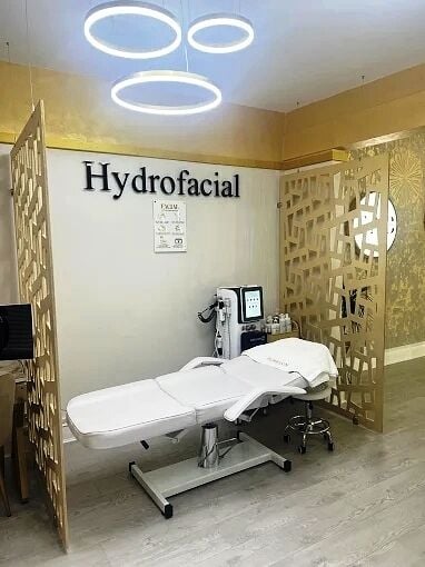 Skin Care & Beauty Clinic for Sale Skin Care & Beauty Clinic for Sale