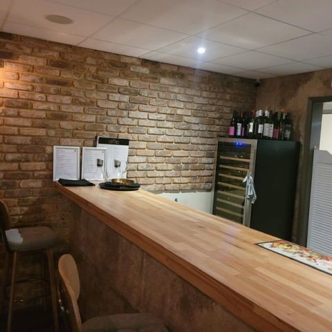 Immaculate, Professionally Designed & Equipped Licensed Restaurant for Sale Immaculate, Professionally Designed & Equipped Licensed Restaurant for Sale
