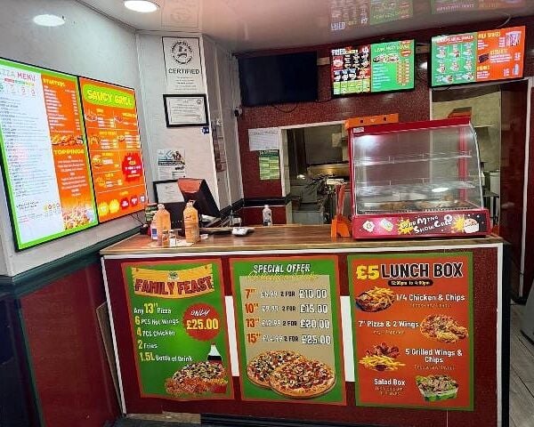 Pizza Restaurant And Takeaway franchise Optional for Sale Pizza Restaurant And Takeaway franchise Optional for Sale