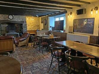 DEVON – CHARACTER THATCHED VILLAGE FREE HOUSE NEAR COAST DEVON – CHARACTER THATCHED VILLAGE FREE HOUSE NEAR COAST