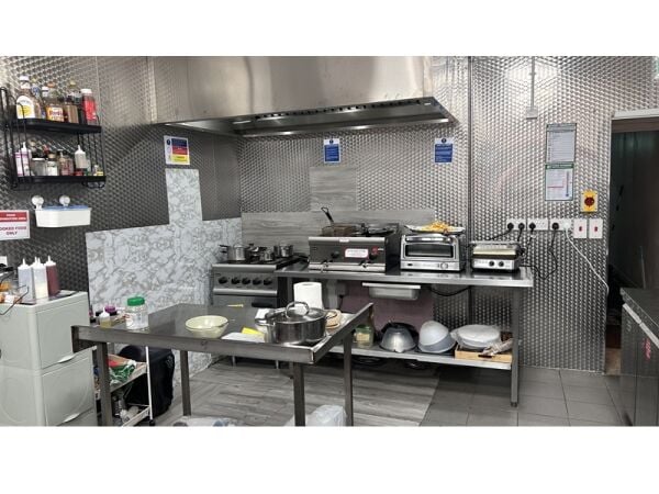 Bite Into Business: Own a Hot Takeaway in Merthyr Tydfil Bite Into Business: Own a Hot Takeaway in Merthyr Tydfil