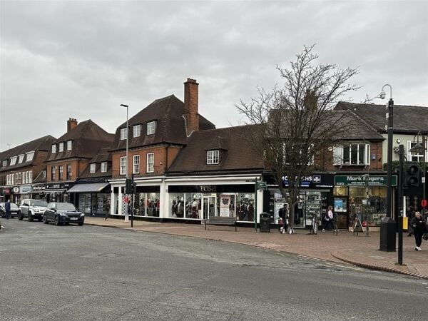 Retail Shop in Wilmslow