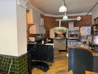 Wood Oven Pizza with Grill and stove in the spacious Kitchen Wood Oven Pizza with Grill and stove in the spacious Kitchen