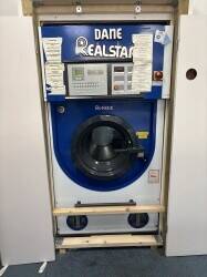 Well established Laundry and Dry Cleaners for sale in Peterborough Photo 4
