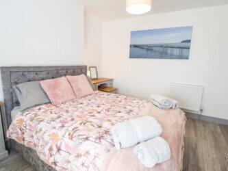Holiday cottage for sale llandudno