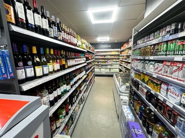Off-License/Newsagent in Middleton
