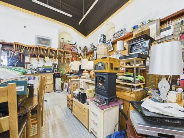 Versatile Commercial Property With Exceptional Space And Potential Versatile Commercial Property With Exceptional Space And Potential