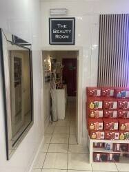 Beauty Salon and Cosmetics retailer