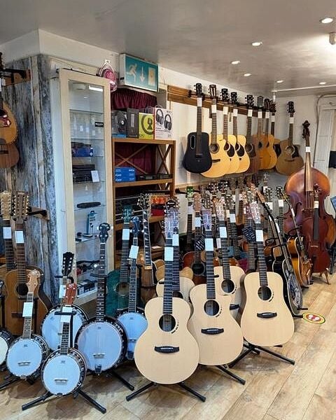 Music & Gift & Hobbies Shop for Sale Music & Gift & Hobbies Shop for Sale